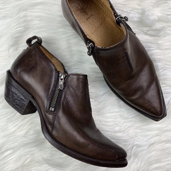 frye sacha moto shootie